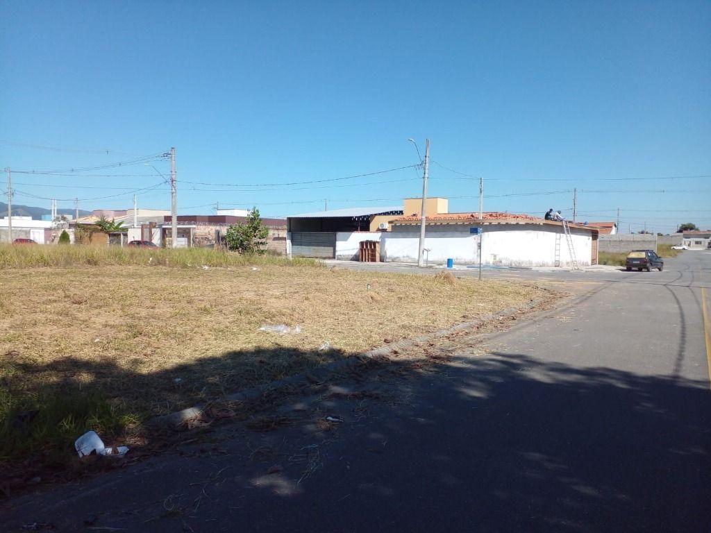 Lote/Terreno à Venda, Loteamento Residencial e Comercial Araguaia - Pindamonhangaba - Lote/Terreno em Loteamento Residencial e Comercial Araguaia, Pindamonhangaba - à venda - EDSON DERRICO IMOVEIS LTDA