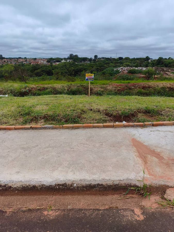 Terreno à Venda com 420 m² em Jardim Europa 2 - Avaré - Lote/Terreno em Jardim Europa II, Avaré - à venda - CRYSTAL IMÓVEIS