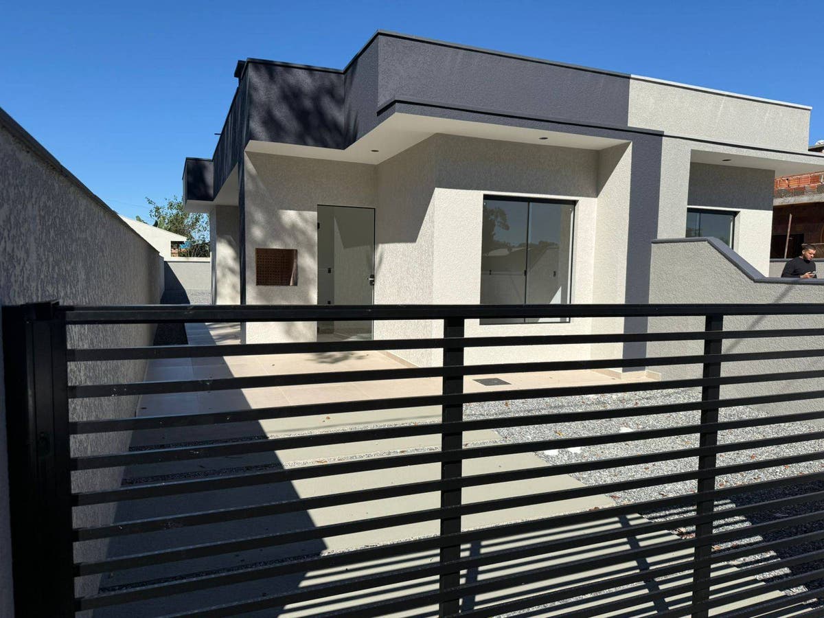 Casa com 2 quartos e 1 suíte em Itapoá, Santa Catarina - Casa em Centro, Itapoá - à venda - Itapoá Imóveis Ltda