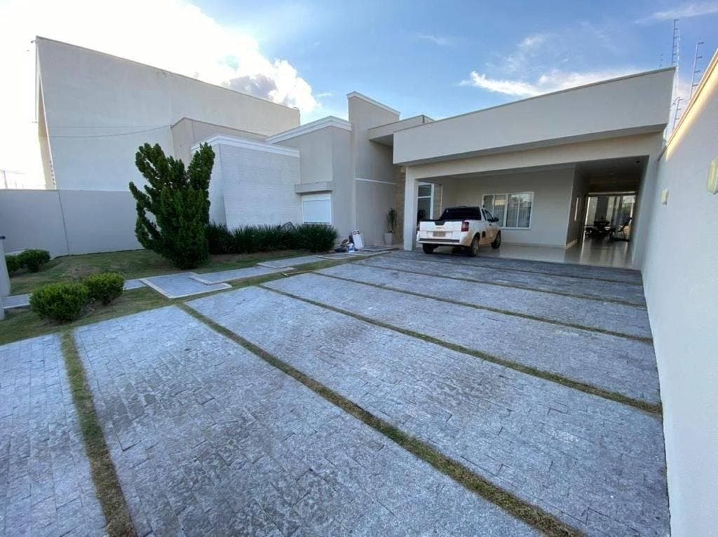 CASA COM PISCINA NO JARDIM PARAISO COM 3 SUÍTES - Casa em Jardim Paraíso, Sinop - à venda - CASA GOLD IMÓVEIS