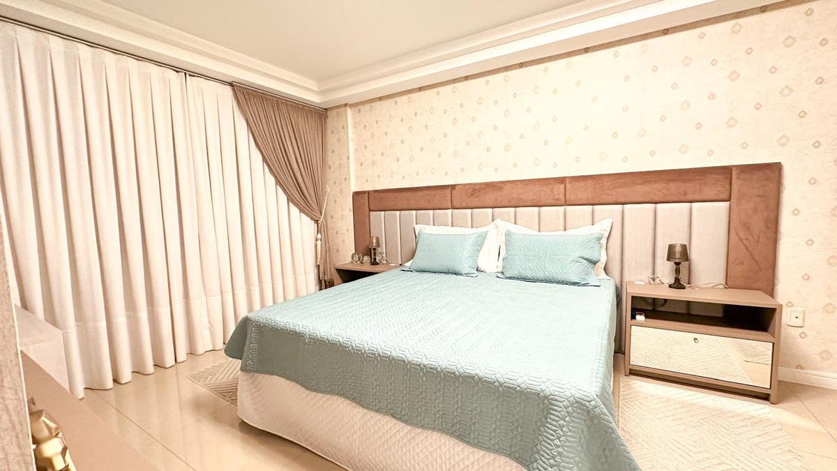 Apto 4 suítes — Santorini, Meia Praia, Itapema/SC - Apartamento em Meia Praia, Itapema - à venda - Portal Imóveis Itapema