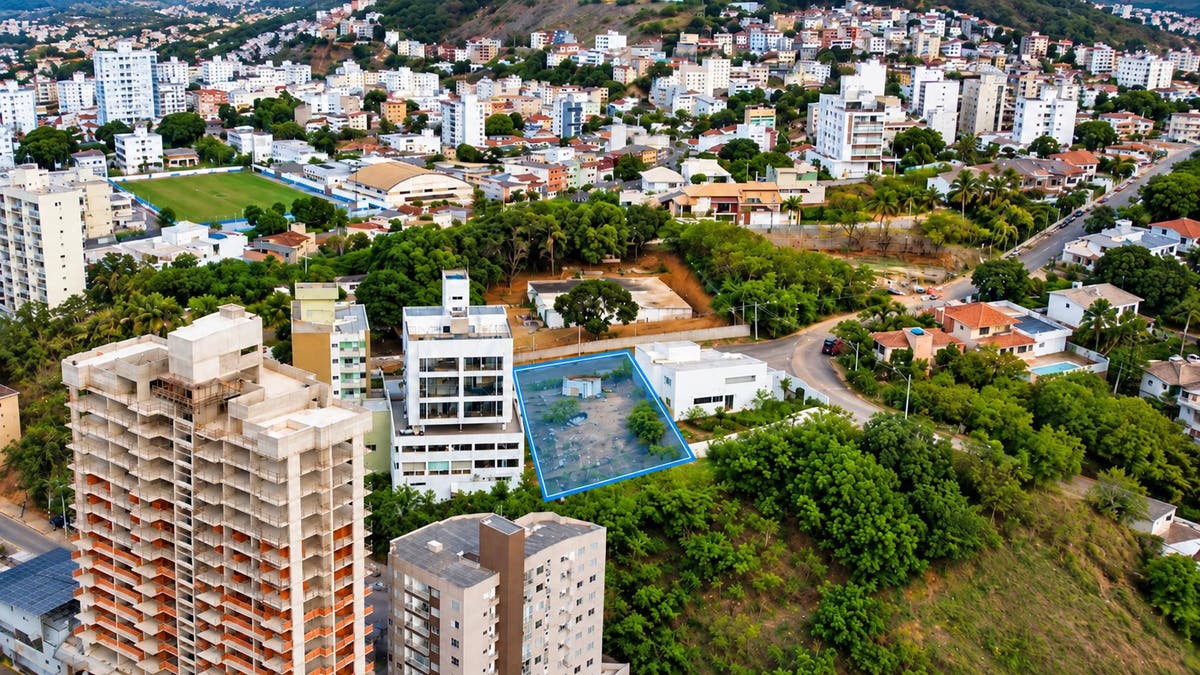 Lote Comercial à Venda com 754 m² | Atrás do Colégio Marista – Colatina/ES - Terreno - à venda - GENEZIO MEDEIROS NUNES NEGOCIOS IMOBILIARIOS