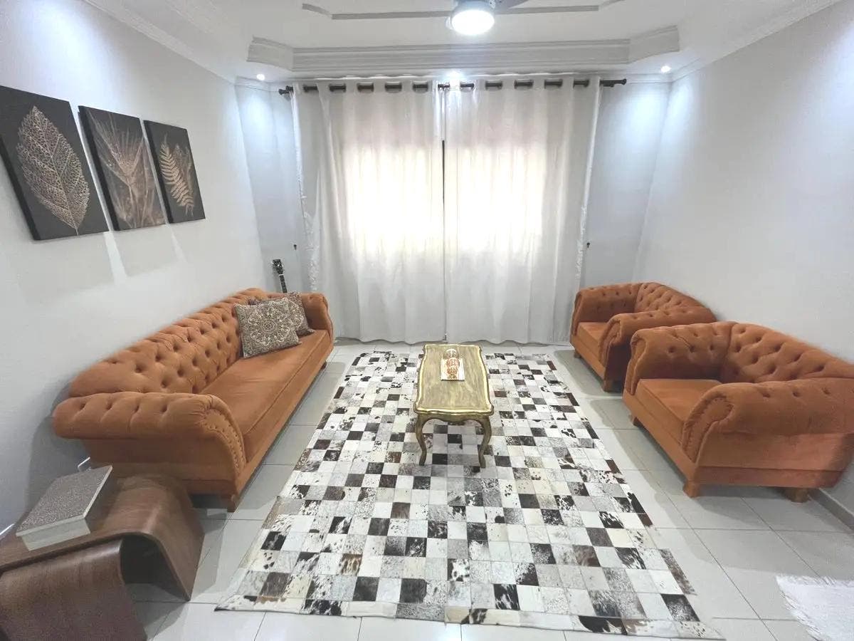 Casa Triplex no Gonzaguinha - Casa em Centro, São Vicente - à venda - Aliança Imóveis Gonzaga LTDA