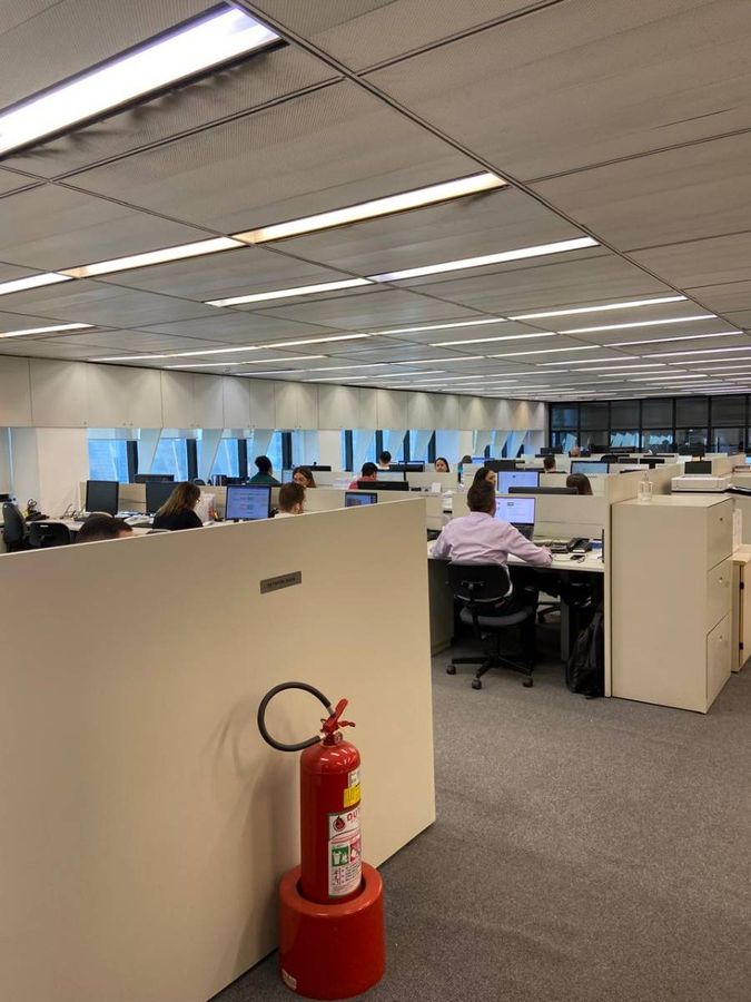 Laje corporativa para locação | Escritório Pronto com 80 Posições + 10 Vagas - Salas Comerciais em Jardim Paulistano, São Paulo - para locação - PERENNIAL ASSESSORIA E SERVIÇOS LTDA EPP
