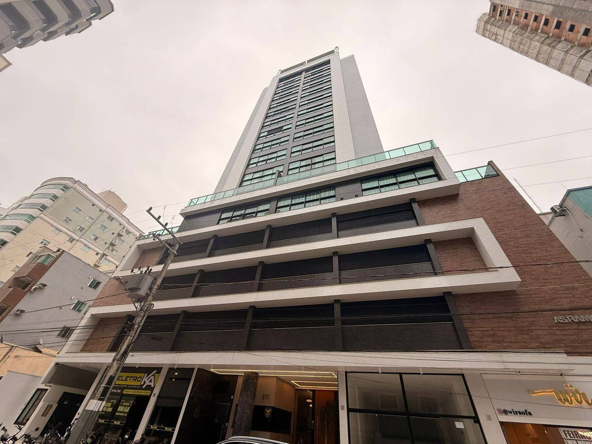 Lindo apartamento no Centro de Balneário Camboriú! - Apartamento em Centro, Balneário Camboriú - à venda - Roseli Imóveis