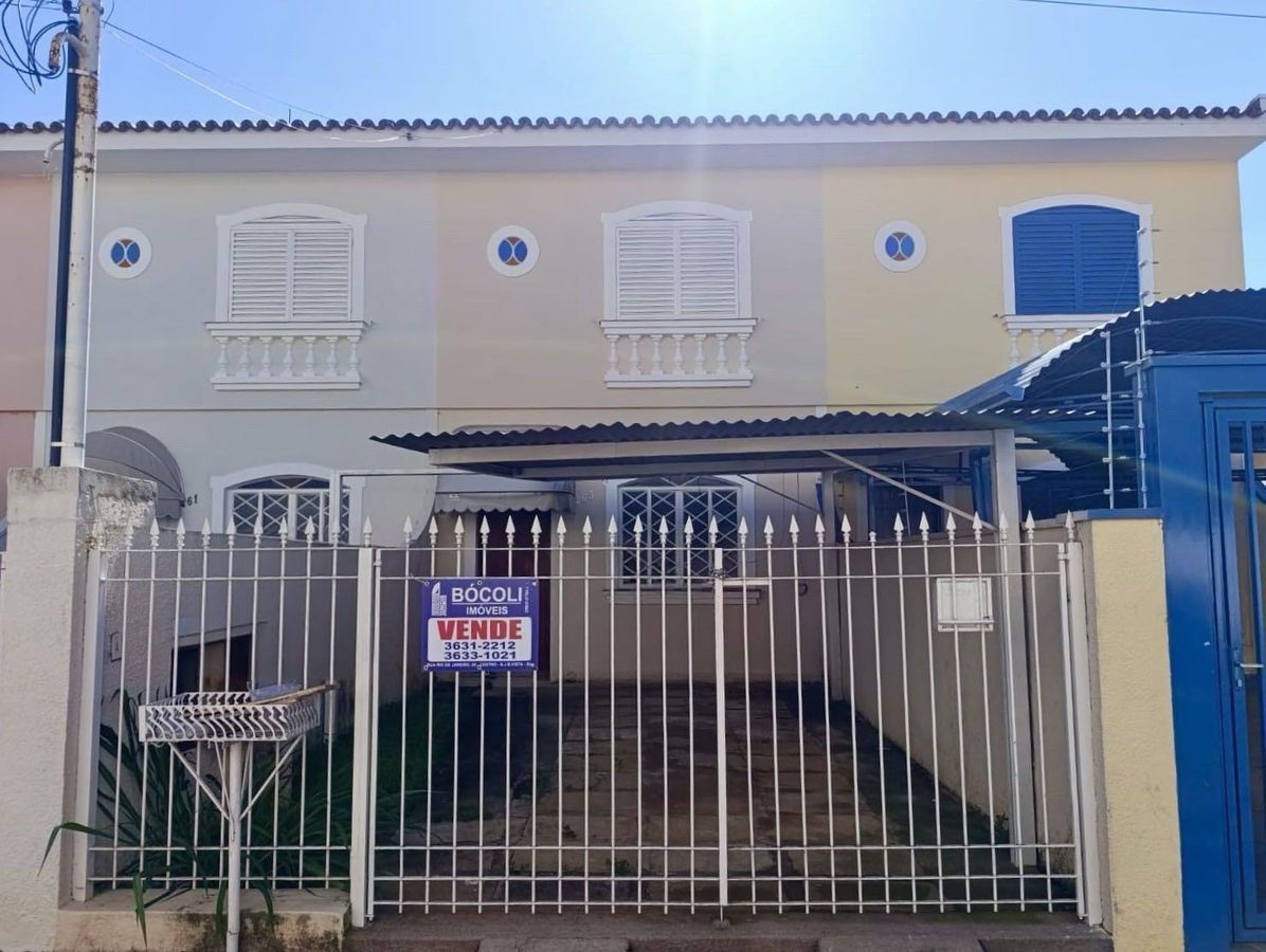 SOBRADO NA REGIÃO CENTRAL - Casa em Centro, São João da Boa Vista - à venda - BOCOLI IMÓVEIS