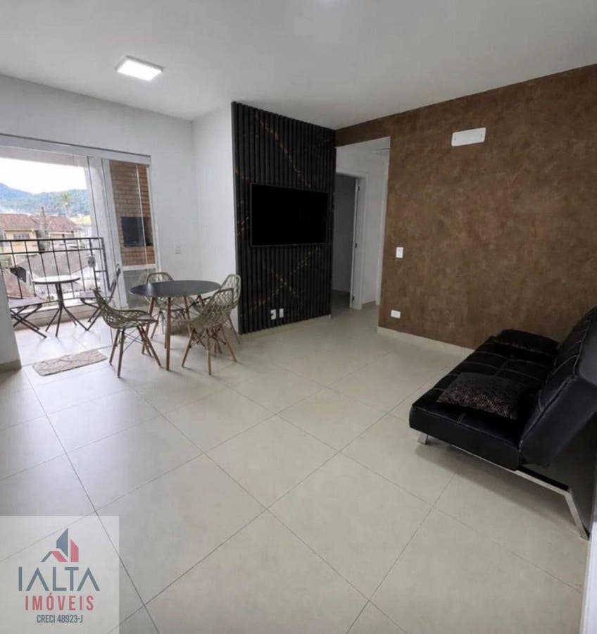 Apartamento com 2 Quartos, Suíte, Piscina e Elevador - Apartamento em Centro, Ubatuba - à venda - IALTA IMOVEIS LTDA