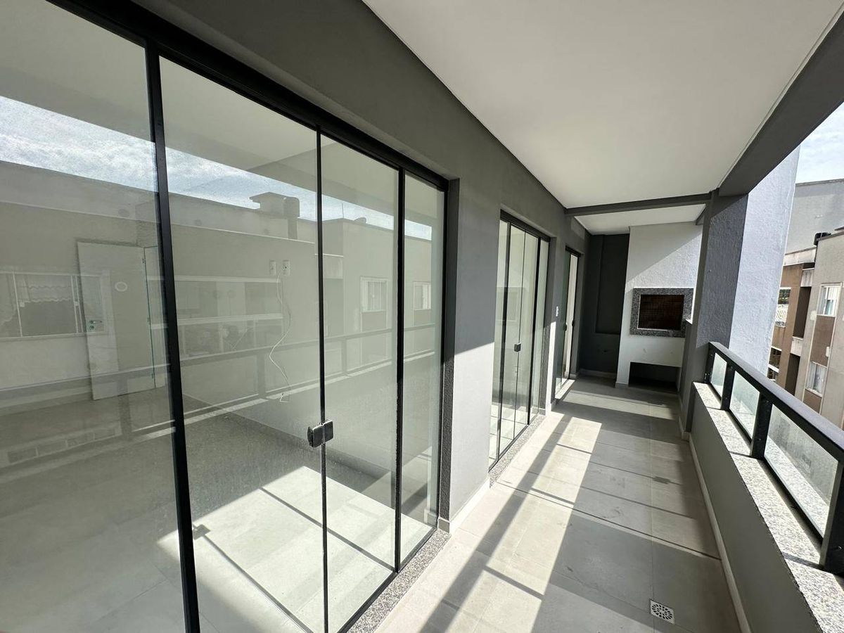 APARTAMENTO NOVO PRONTO PARA MORAR COM 2 DORMITÓRIOS PRÓXIMO AO MAR - Apartamento em Bombas, Bombinhas - à venda - Imobiliária KS
