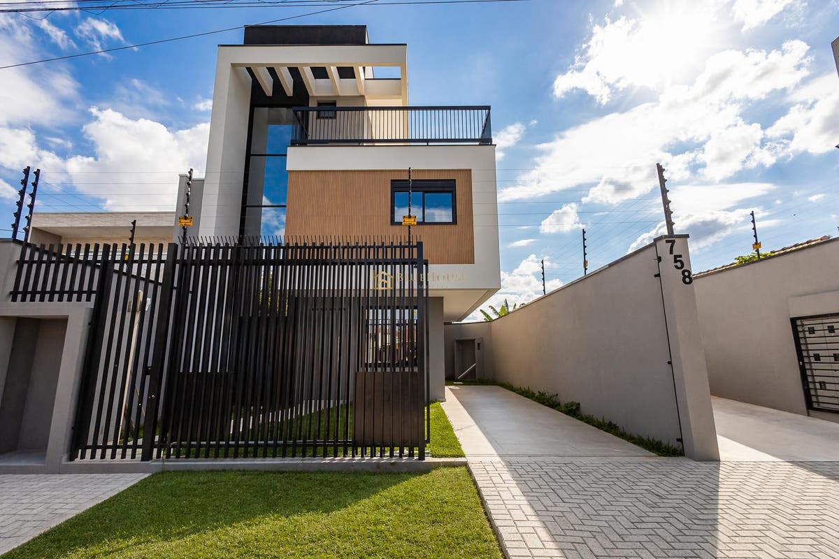 Venda Sobrado em Condomínio de Frente para rua no Portão em Curitiba Pr - Sobrado em Portão, Curitiba - à venda - BlueHouse