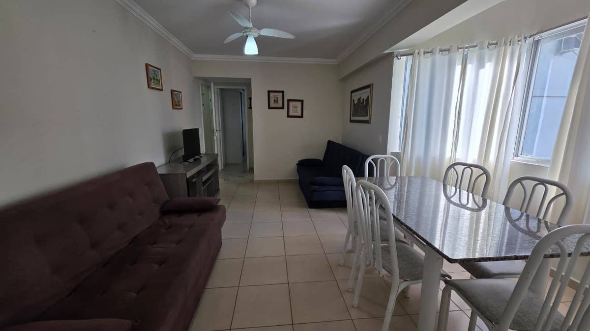 🏖️ OPORTUNIDADE NA QUADRA MAR – BALNEÁRIO CAMBORIÚ 🏖️ - - - - Apartamento em Centro, Balneário Camboriú - à venda - GJ Imóveis LTDA