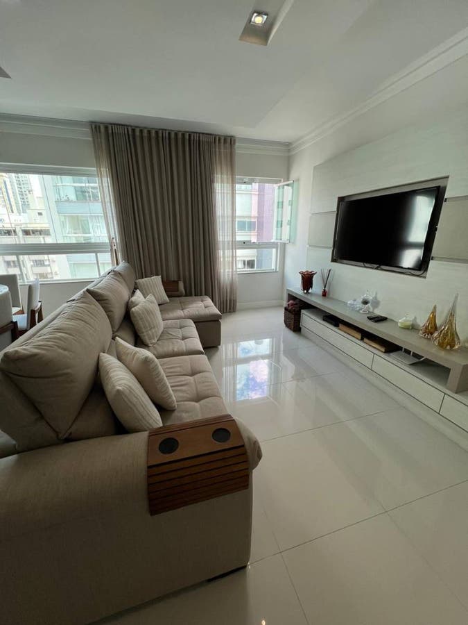 Excelente Apartamento 3 Suítes Balneário Camboriú - Apartamento em Centro, Balneário Camboriú - à venda - Ivan Carlos Cadini ME