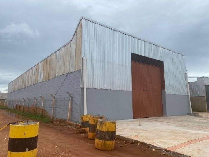 BARRACÃO PRÓXIMO À CARGILL - Galpão em Sinop - para locação - CASA GOLD IMÓVEIS