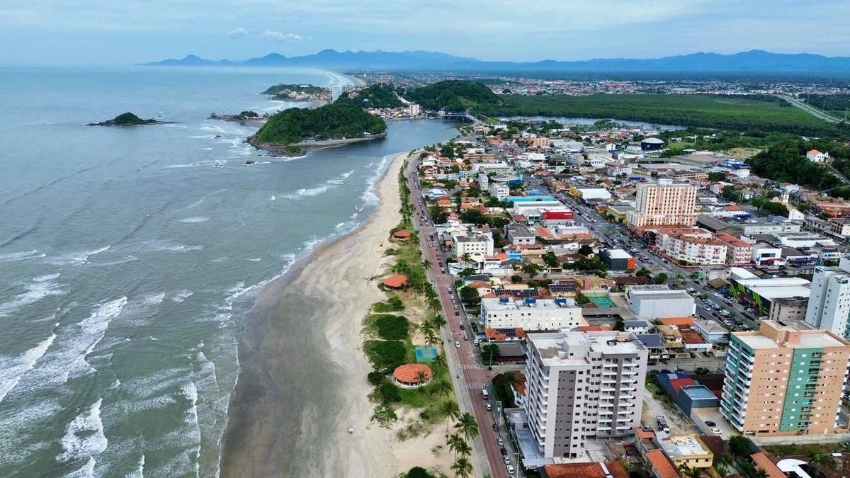 Apartamento com 3 quartos à Venda, Centro - Itanhaém - Apartamento em Centro, Itanhaém - à venda - Oliveira Filx Imóveis