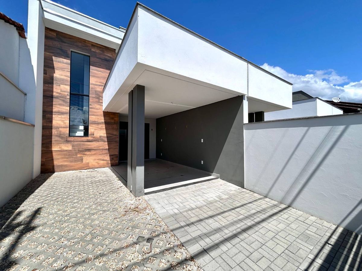 Casa com 2 quartos à Venda, Poço Grande - Gaspar - Casa em Poço Grande, Gaspar - à venda - Tomio Imoveis Ltda