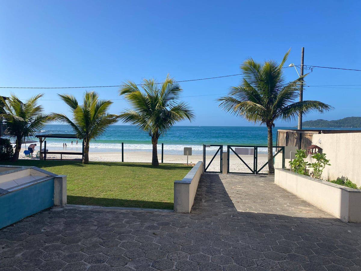 APARTAMENTO BEIRA MAR EM BOMBINHAS PARA 4 PESSOAS ALUGUEL - Apartamento em Centro, Bombinhas - para temporada - Imobiliária KS