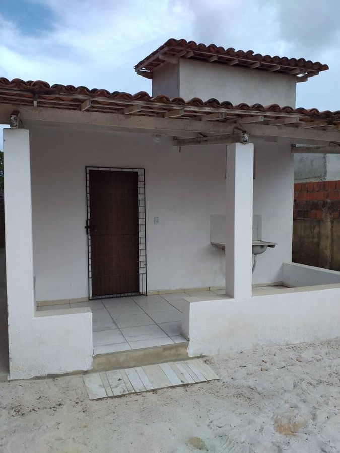 CASA PLANA FERREIRA - Casa em Coaçu, Cascavel - para locação - Fabíola Almeida Imóveis