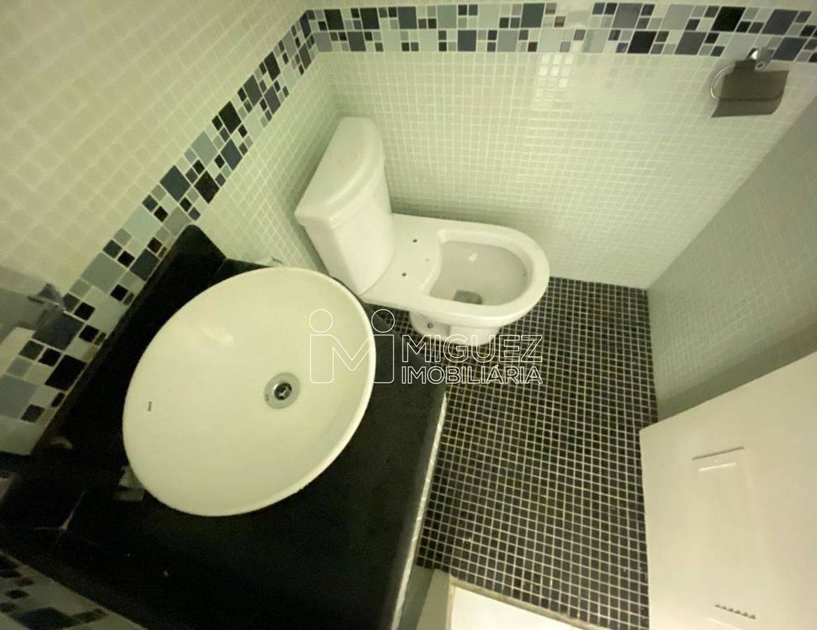OPORTUNIDADE!!!! OS 3 PRIMEIROS MESES VOÇÊ PAGA SO O CONDOMINIO. ALUGO SALA COMERCIAL RUA OUVIDOR (CENTRO) - Salas Comerciais em Centro, Rio de Janeiro - para locação - MIGUEZ IMOBILIÁRIA