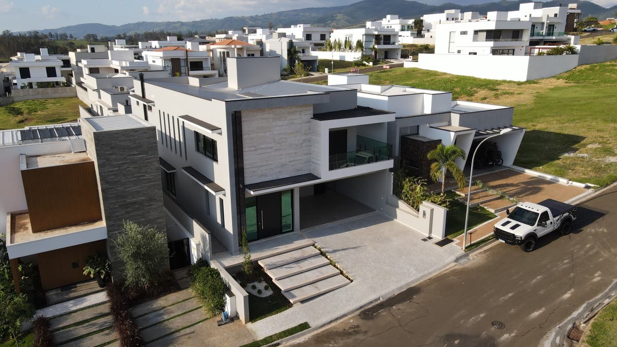 CASA DE ALTÍSSIMO PADRÃO NO VALLE DA PRATA - Casa de Condomínio em Valle da Prata, São João da Boa Vista - à venda - BOCOLI IMÓVEIS