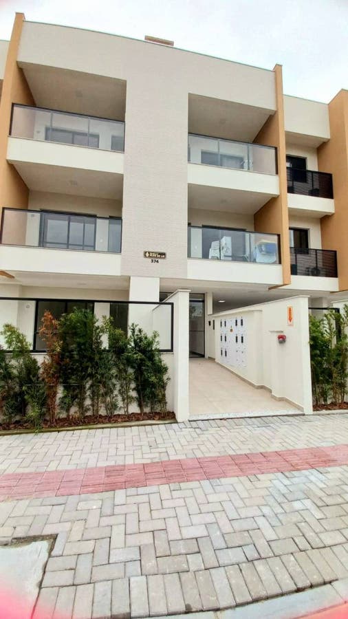 Apartamento na Praia de Canto Grande com 3 Dormitórios - Apartamento em Canto Grande, Bombinhas - para temporada - JBR INVESTIMENTOS IMOBILIARIOS