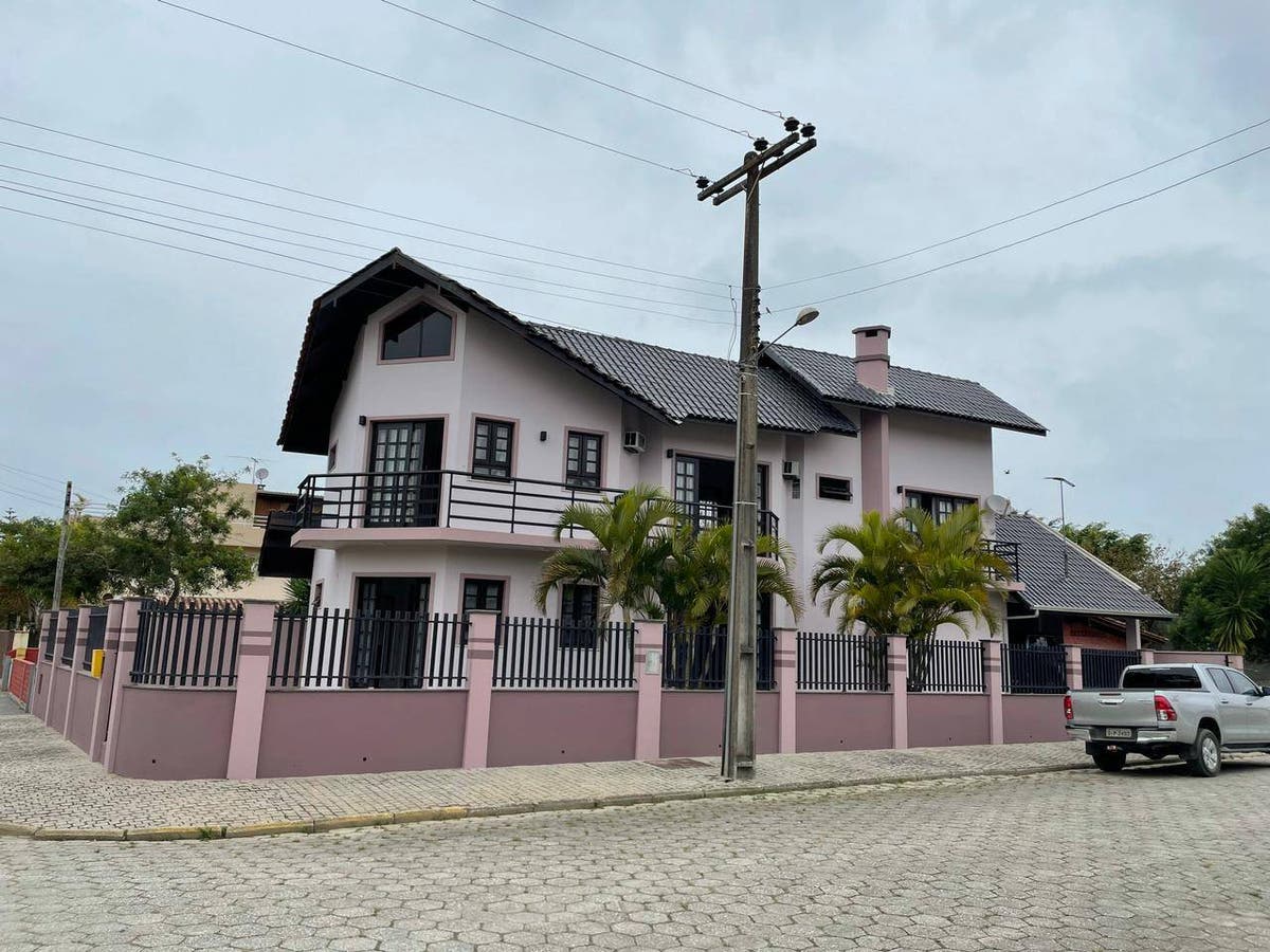 Casa à venda 80m do Mar - Morrinhos - Bombinhas SC - Casa em Morrinhos, Bombinhas - à venda - PRIME INVESTIMENTOS