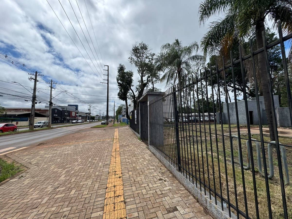TERRENO PARA ALUGAR COM POSSIBILIDADE DE BTS NA AVENIDA FELIPE WANDSCHEER EM FOZ DO IGUAÇU - PR - Terreno em Vila Yolanda, Foz do Iguaçu - Imob10 Imobiliária Ltda
