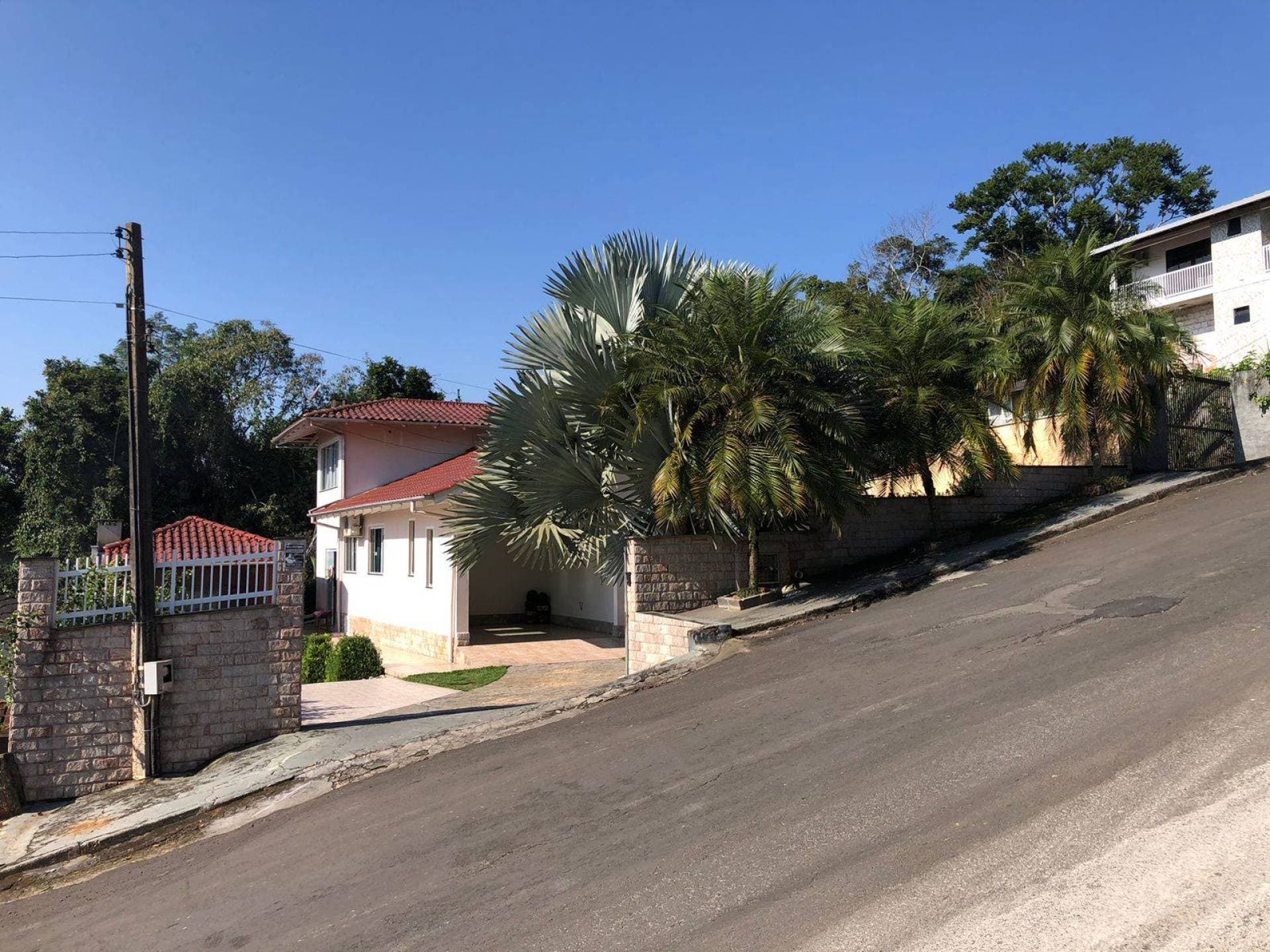 Casa de Alvenaria - Venda - 03 dormitórios - 151m2 - Semi Mobiliada - Rua Evaldir José Jasper - Fundo Canoas - Rio do Sul - Casa em Fundo Canoas, Rio do Sul - à venda - Cifra Imóveis e Empreendimentos Imobiliários