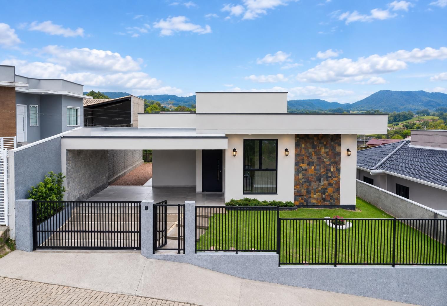 Casa de Alvenaria - Venda - 02 dormitórios - 104m2 - Loteamento Flora Letícia - Centro - Lontras - Casa em Centro, Lontras - à venda - Cifra Imóveis e Empreendimentos Imobiliários