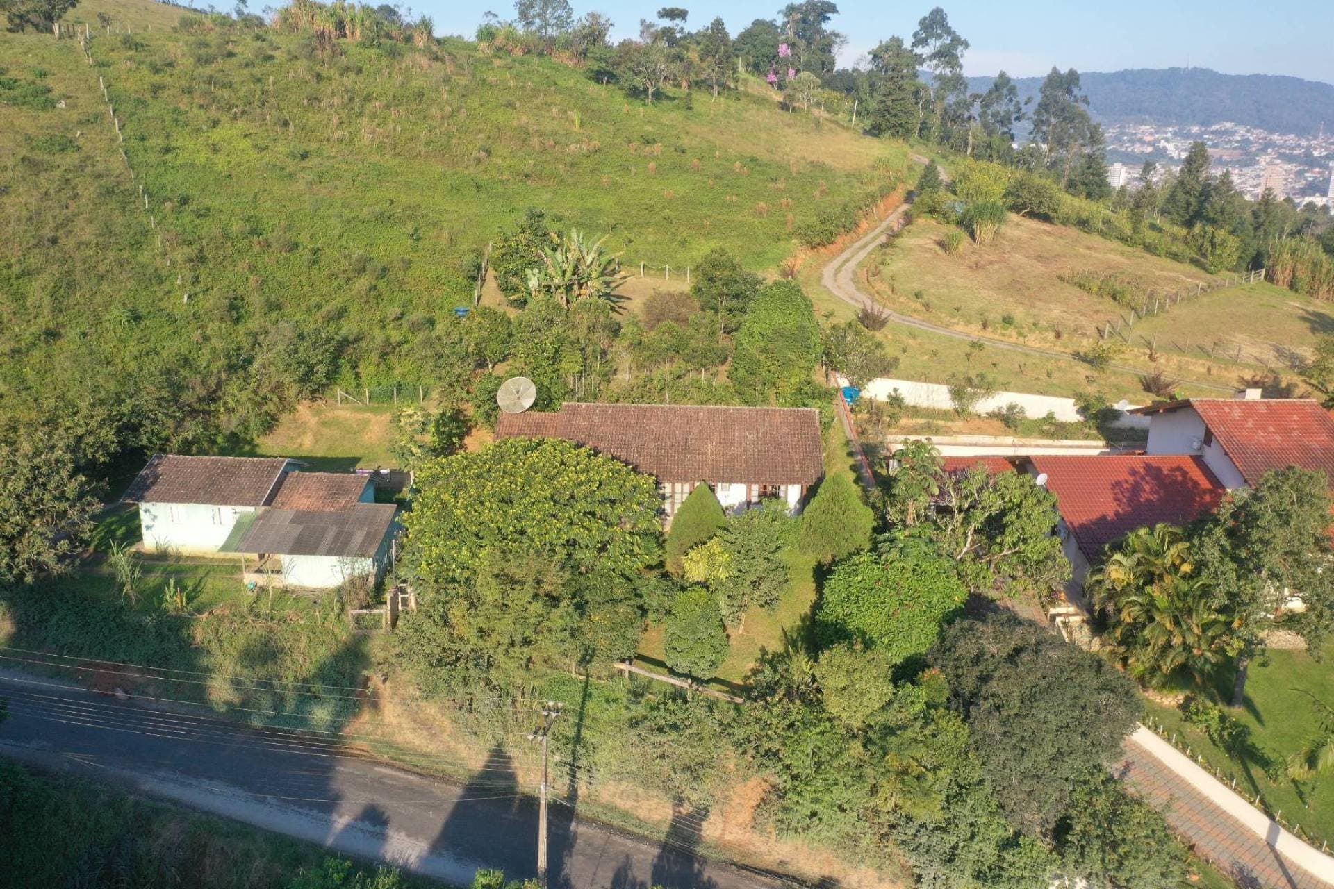 Casa de Alvenaria - Venda - 03 dormitórios - 148m2 - Semi Mobiliada - Estrada do Redentor - Canta Galo - Rio do Sul - Casa em Canta Galo, Rio do Sul - à venda - Cifra Imóveis e Empreendimentos Imobiliários