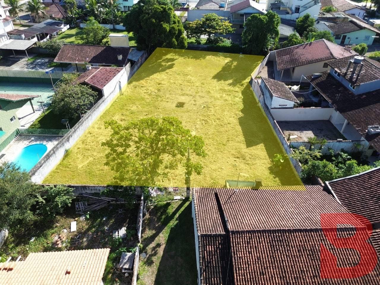 ÁREA MEDINDO 1.120,00M² LOCALIZADA NA REGIÃO CENTRAL DA CIDADE (ITAPEMA DO NORTE) - Lote/Terreno em Itapema do Norte, Itapoá - à venda - BESEN IMOBILIÁRIA LTDA