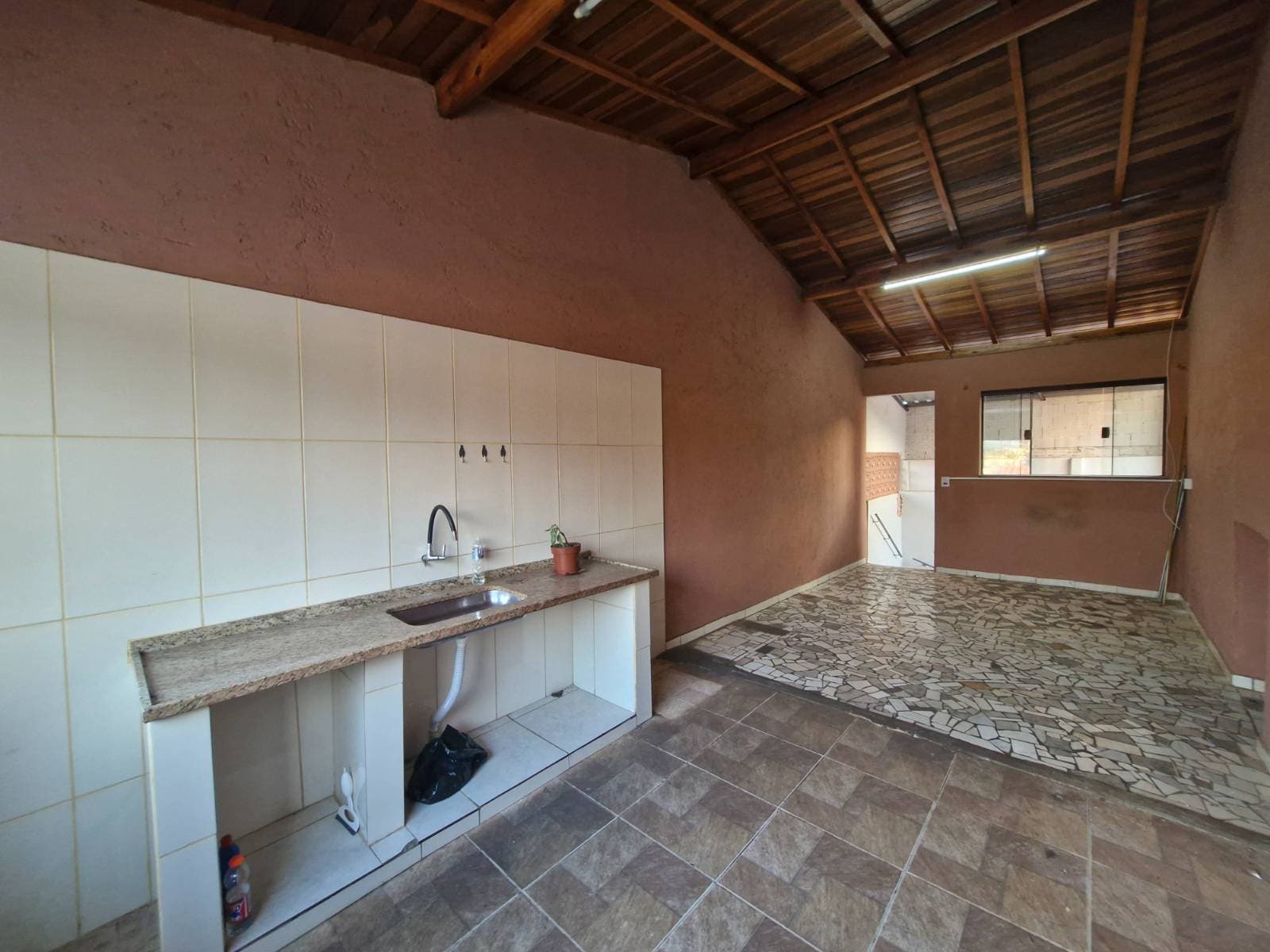 Casa para Locação - Jardim Santa Barbara - Andradas/MG - Casa em Jardim Santa Bárbara, Andradas - para locação - Teixeira Consultoria Imobiliaria LTDA