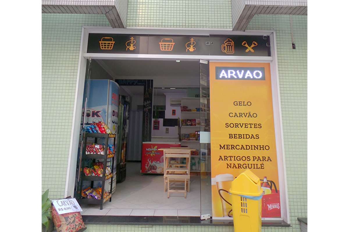 Sala Comercial à venda no Ed Colina do Sol em Balneário Camboriú - Salas Comerciais em Centro, Balneário Camboriú - à venda - Desc Imóveis