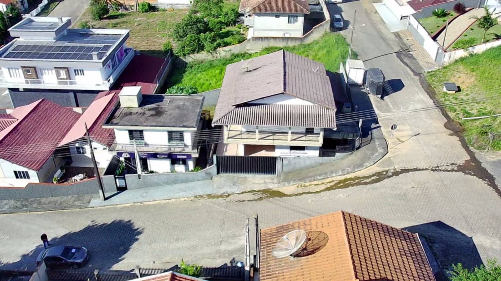 Casa com 6 quartos, Centro - Laurentino - Casa em Centro, Laurentino - à venda - Imobiliária Cimardi LTDA