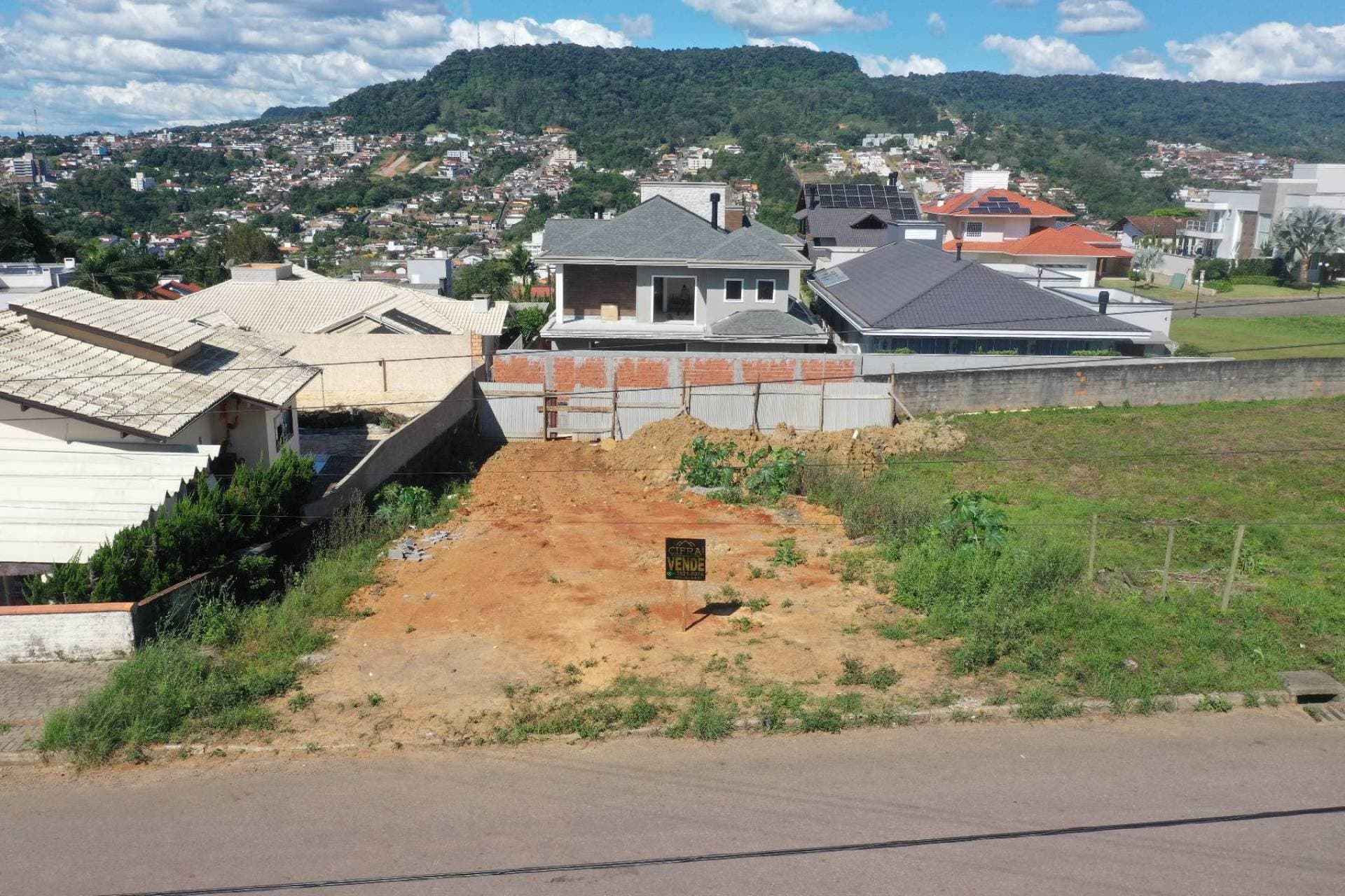 Terreno Urbano - Venda - 480m2 - Investimento - Oportunidade - Rua Chile - Sumaré - Rio do Sul - Terreno/Lote Urbano em Sumaré, Rio do Sul - à venda - Cifra Imóveis e Empreendimentos Imobiliários