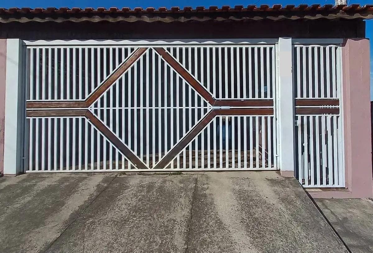 Casa com 3 quartos à Venda, Jardim Colônia - Jacareí - Casa em Jardim Colônia, Jacareí - à venda - GIL IMOB