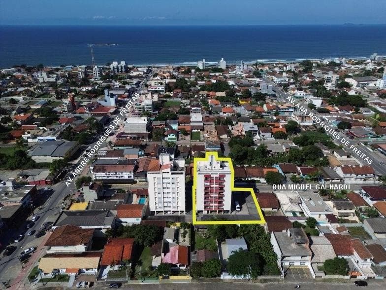 ÓTIMO APARTAMENTO NO CORAÇÃO DE ITAPOÁ - Apartamento em Itapema do Norte, Itapoá - à venda - BESEN IMOBILIÁRIA LTDA