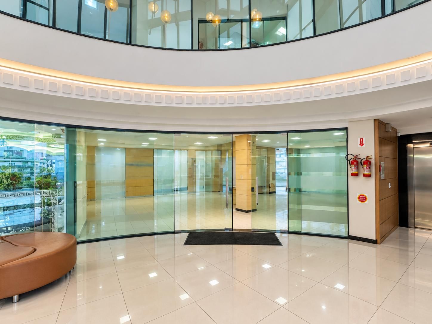 Sala Comercial - Aluguel - 250m2 - Semi Mobiliada - Exclusividade - Almanara Medical Center - Eugênio Schneider - Centro - Rio do Sul - Sala Comercial em Eugênio Schneider, Rio do Sul - para locação - Cifra Imóveis e Empreendimentos Imobiliários