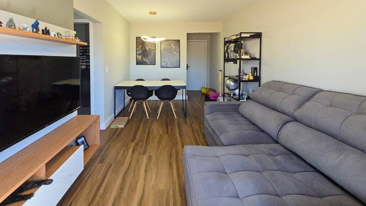 Apartamento mobiliado com 1 dormitório à venda na região central de Balneário Camboriú - Apartamento em Centro, Balneário Camboriú - à venda - Desc Imóveis