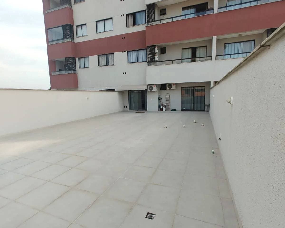 Apartamento diferenciado à venda no Ed. Cinque Terre em Camboriú - Apartamento em Tabuleiro, Camboriú - à venda - Desc Imóveis