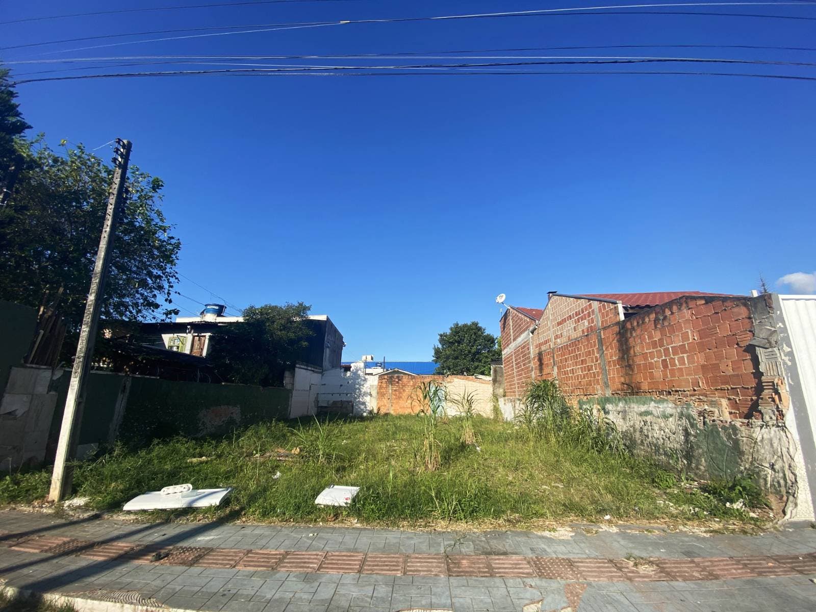 Terreno à venda no bairro Jardim Iate Clube em Balneário Camboriú - Lote/Terreno em Jardim Iate Clube, Balneário Camboriú - à venda - Desc Imóveis