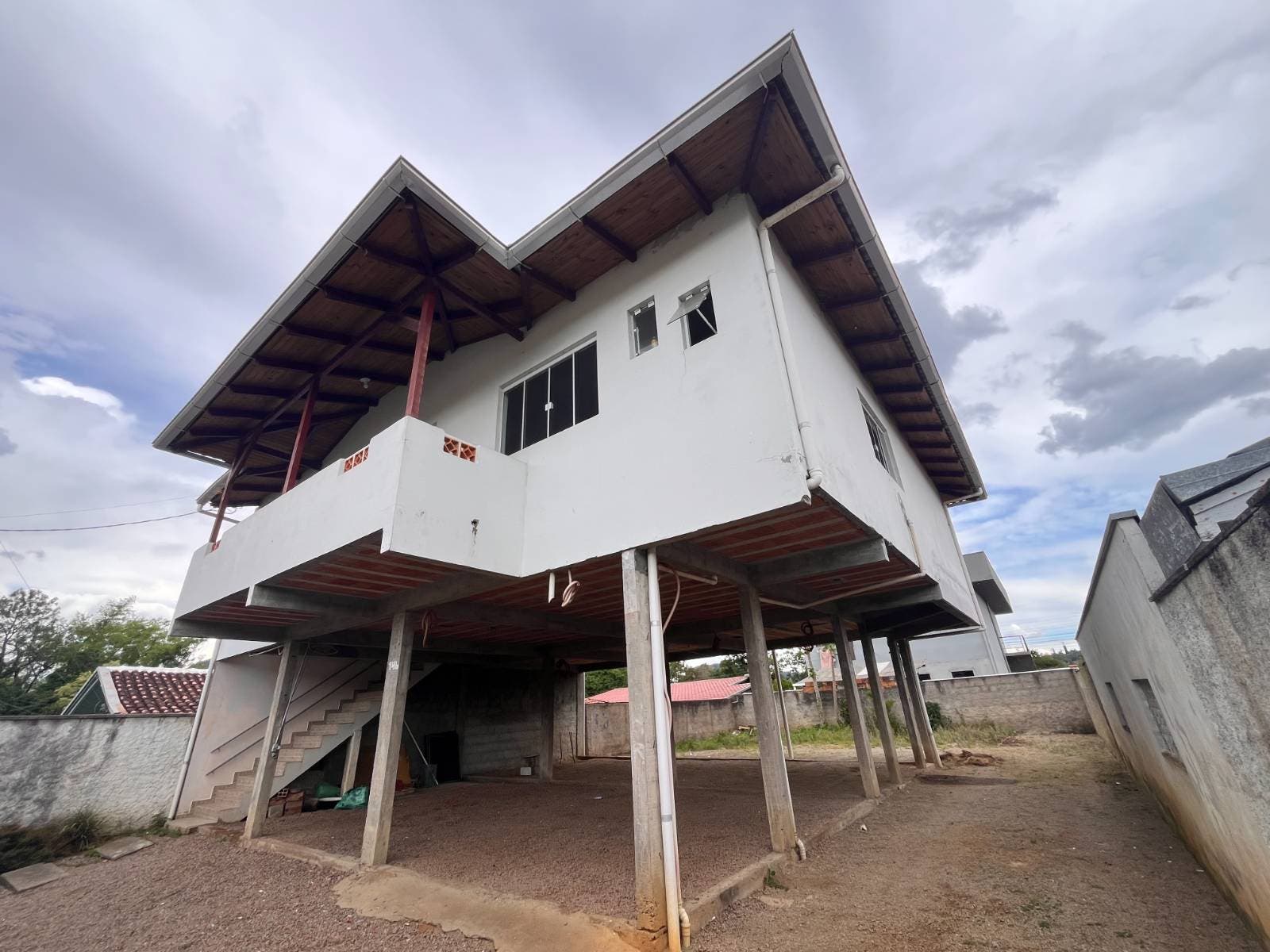 Casa Para Locação - Rua Rio Preto 146 - Bairro Canoas - Rio do Sul. - Casa em Canoas, Rio do Sul - para locação - Imobiliária Cimardi LTDA