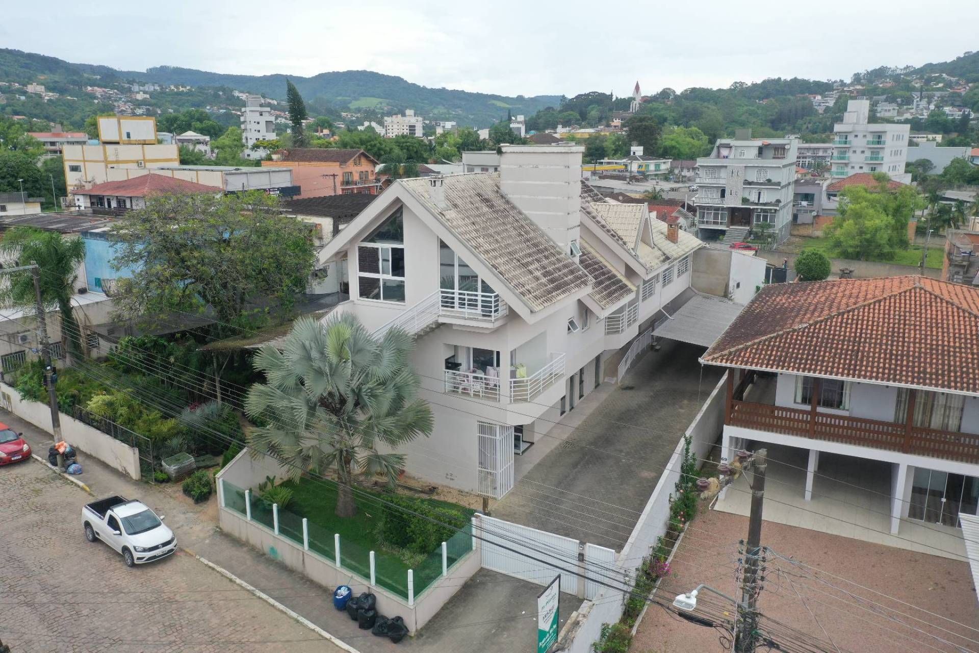 Prédio - Venda - 670m2 - Apartamentos - Salas Comerciais - Investimento - Rua Victor Konder - Canoas - Rio do Sul - Residencial e Comercial em Canoas, Rio do Sul - à venda - Cifra Imóveis e Empreendimentos Imobiliários