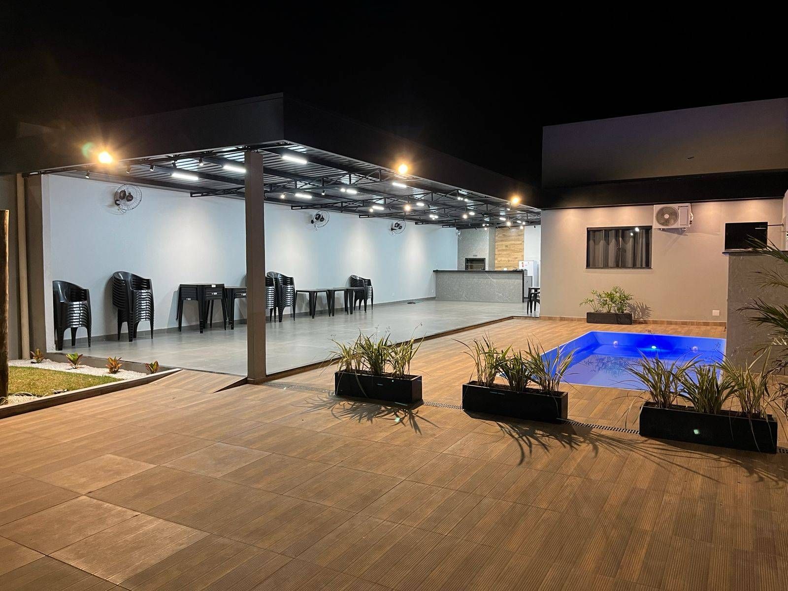 ÁREA DE LAZER A VENDA NO BAIRRO JARDIM CEREIRAS - Casa em Jardim das Cerejeiras - à venda - Corretor Online