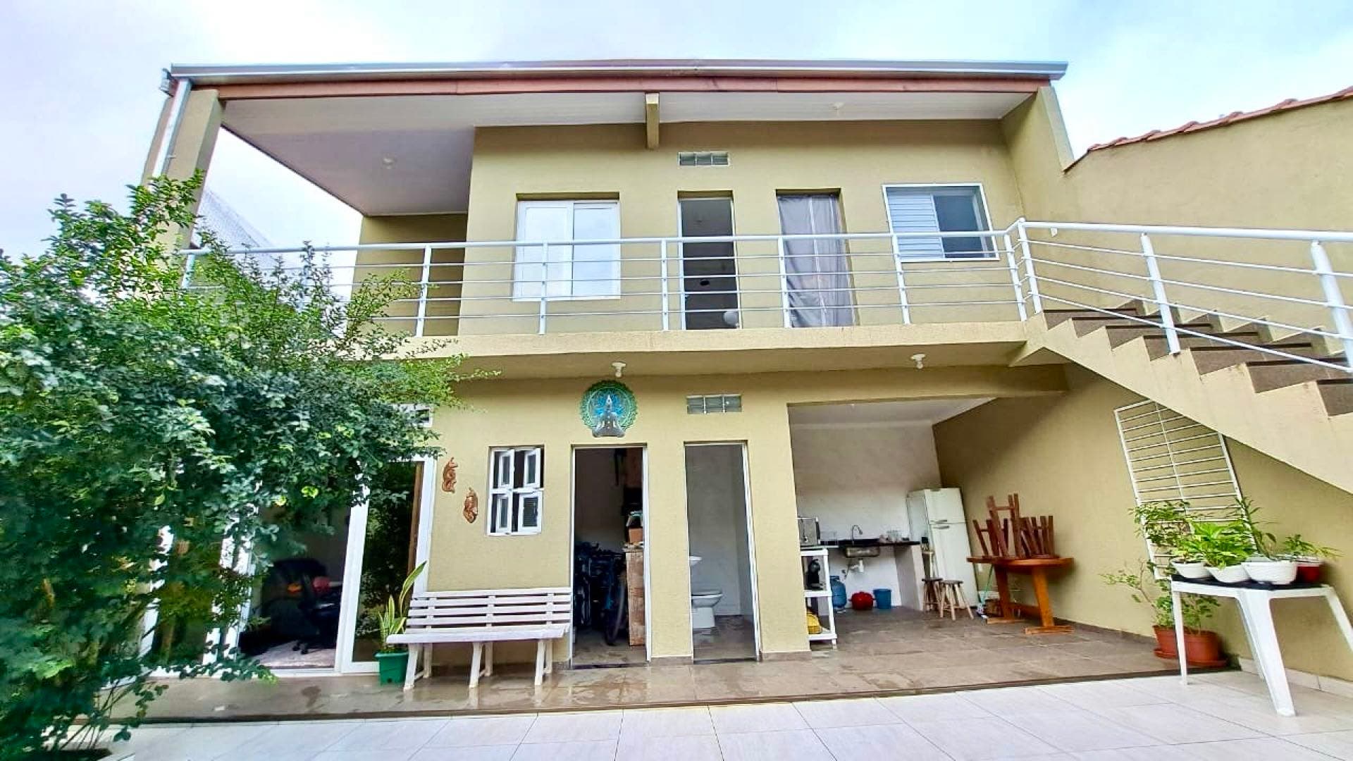 CASA ESPETACULAR EM CARAGUATATUBA - Casa em Massaguaçu, Caraguatatuba - à venda - Claudia Mar LTDA
