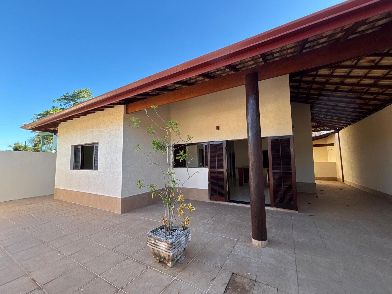 Linda Casa em Ubatuba - Casa de Condomínio em Lagoinha, Ubatuba - à venda - Claudia Mar LTDA