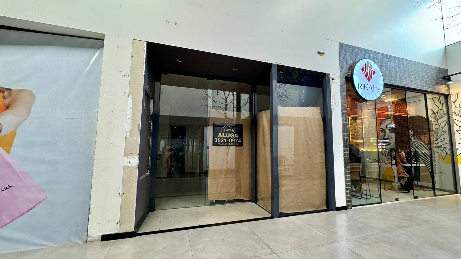 Sala Comercial - Aluguel - 40m2 - Calçadão Osny Gonçalves - Bella Park - Centro - Rio do Sul - Sala Comercial em Centro, Rio do Sul - para locação - Cifra Imóveis e Empreendimentos Imobiliários