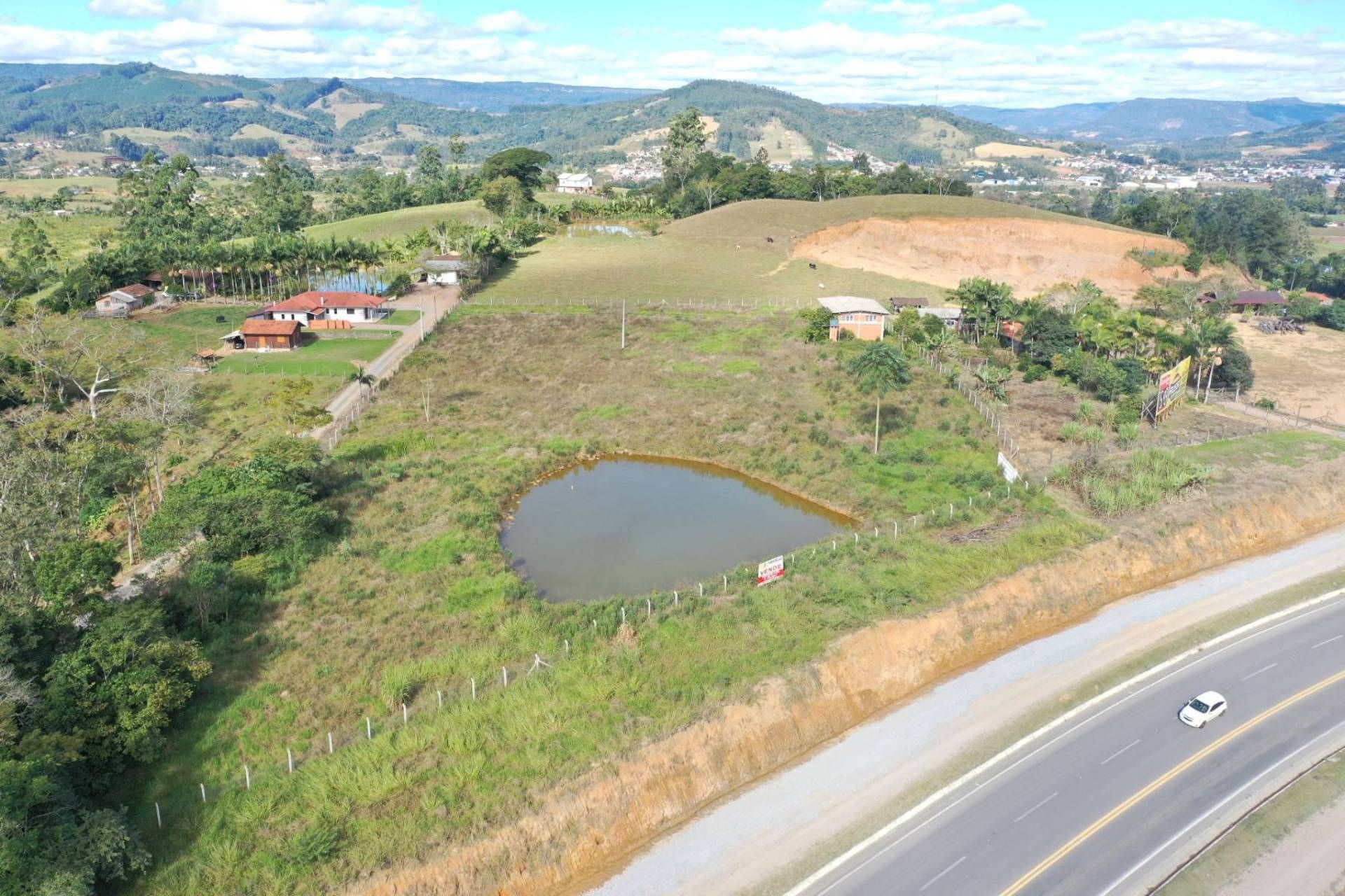 Terreno Urbano - Venda - 11.170m2 - Galpão - Investimento - BR-470 - KM 130 - Salto Pilão - Lontras - Terreno/Lote Urbano em Salto Pilão, Lontras - à venda - Cifra Imóveis e Empreendimentos Imobiliários