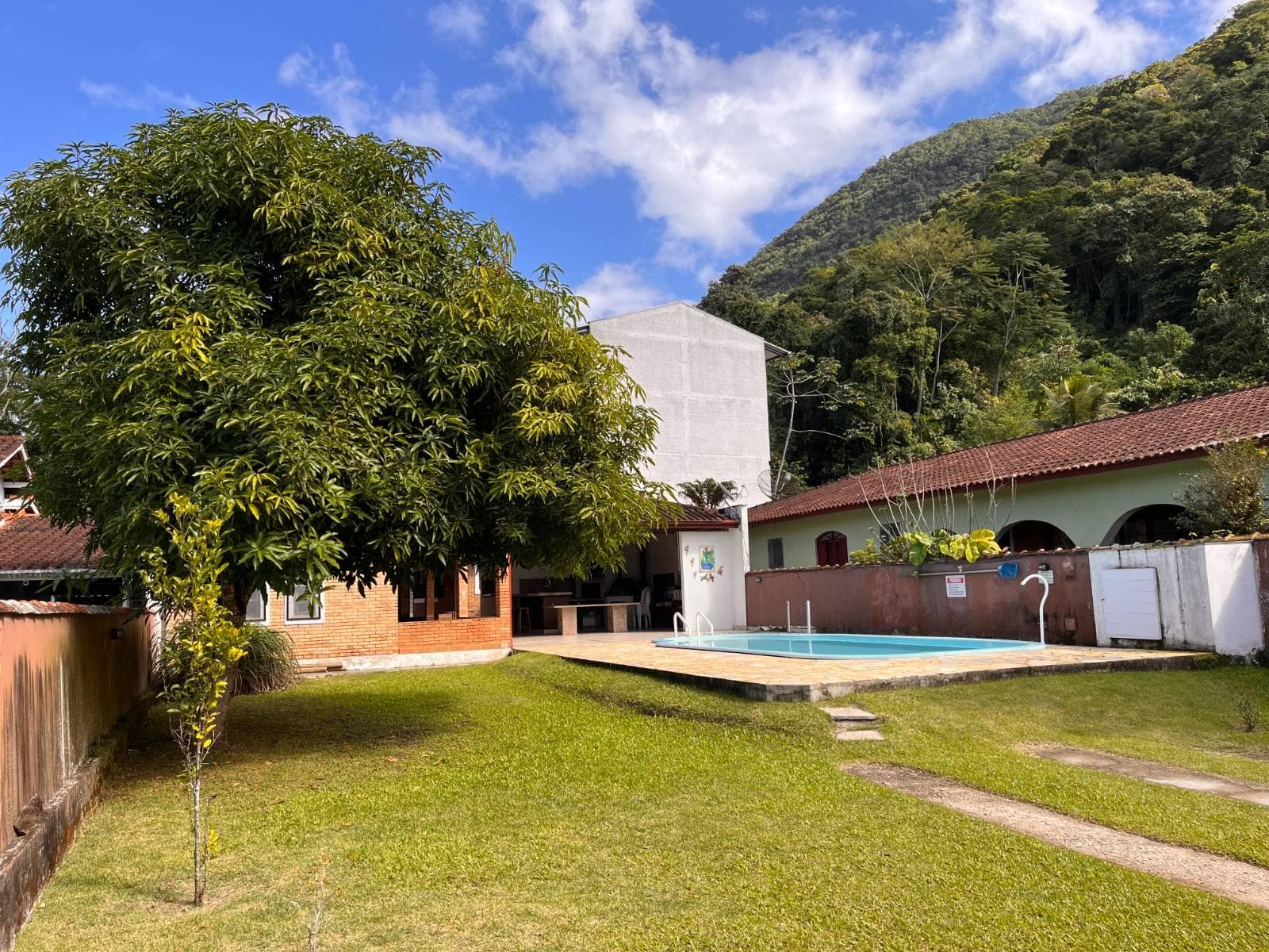 Casa em Condomínio à Venda – Praia da Lagoinha, Ubatuba - Casa de Condomínio em Lagoinha, Ubatuba - à venda - Claudia Mar LTDA