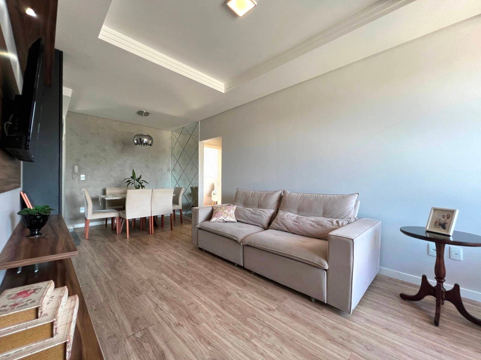 Apartamento - Venda - 02 dormitórios - 71m2 - Semi Mobiliado - Rua Ana dos Santos - Residencial Florença - Budag - Rio do Sul - Apartamento em Budag, Rio do Sul - à venda - Cifra Imóveis e Empreendimentos Imobiliários