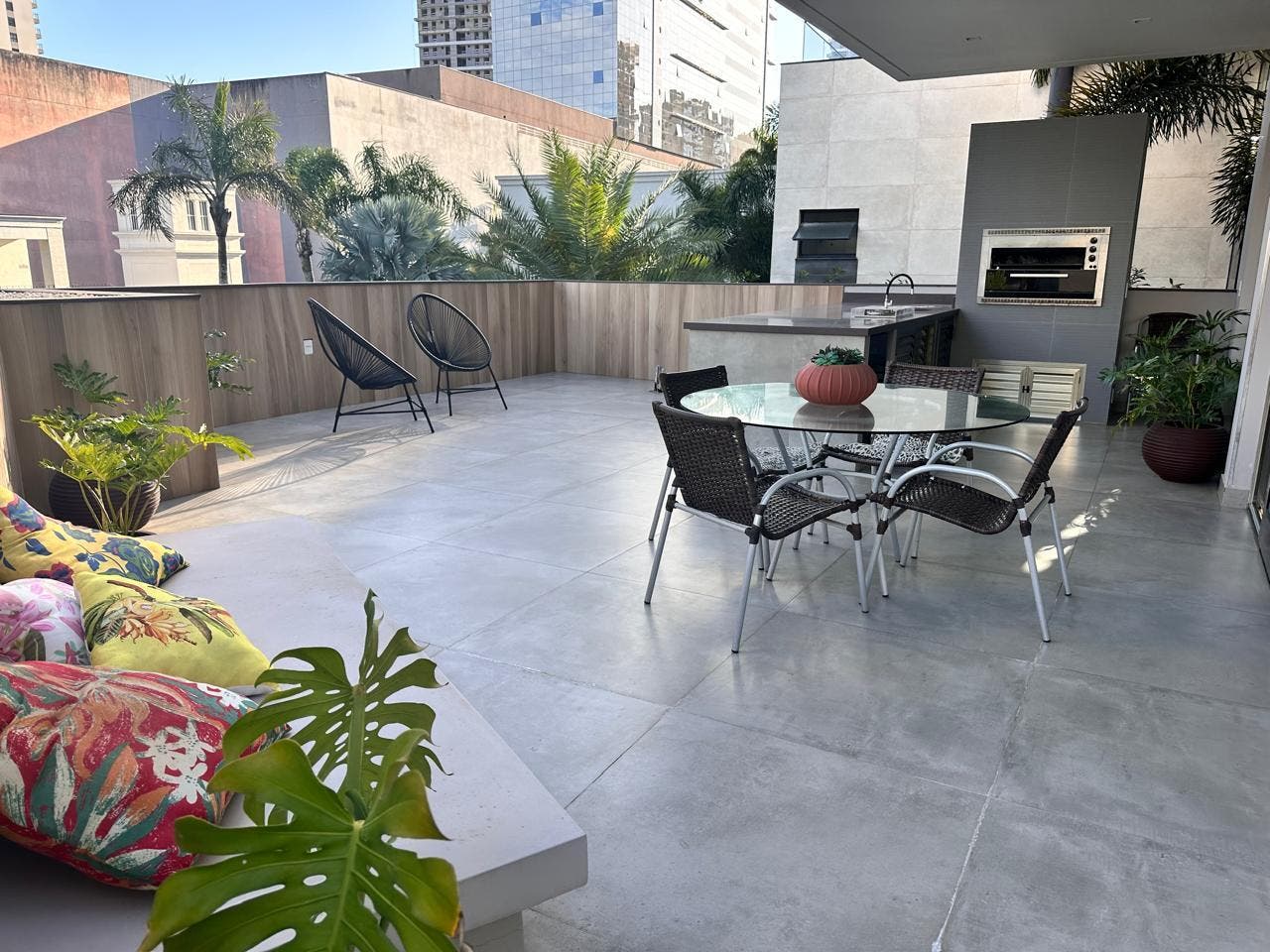 Casa a Venda Condominio - Porto Riviera - 480m2 - 3 suítes - 4 Vagas de Garagem - Praia Brava - Casa de Condomínio em Praia Brava, Itajaí - à venda - IMOBILIÁRIA GUILHERME LTDA