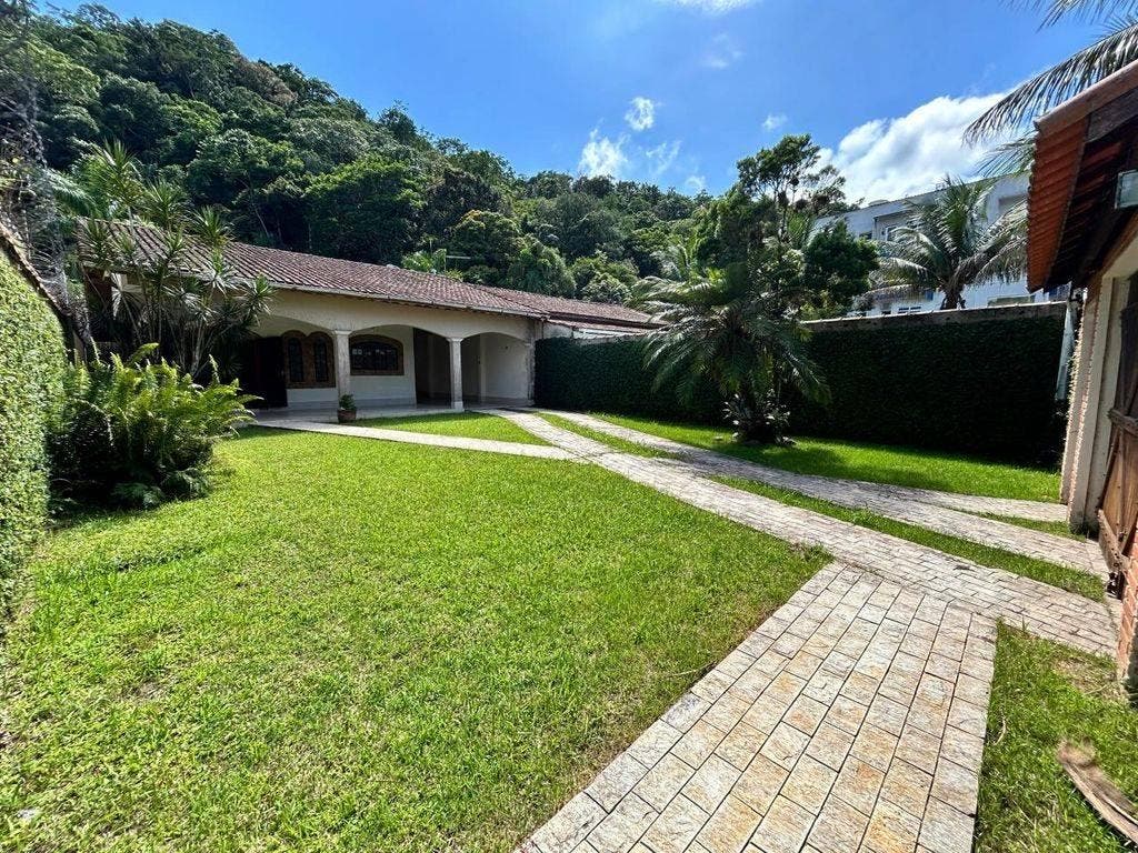 LINDA CASA NO CANTO DO FORTE !!! 2 DORMITORIOS AREA GOURMET OTIMA LOCALIZAÇÃO. - Casa em Canto do Forte, Praia Grande - à venda - DEBORA BUENO CONSULTORIA IMOBILIÁRIA